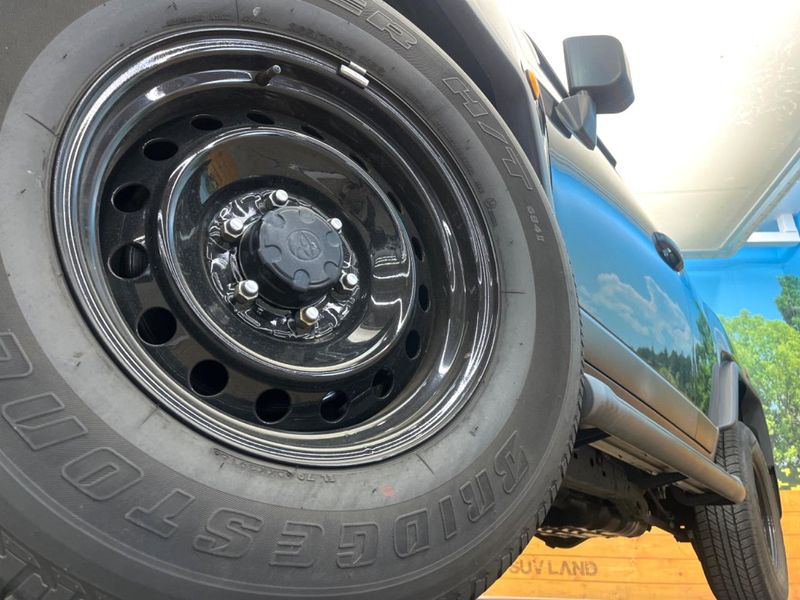 2016 Toyota FJ CRUISER CBA-GSJ15W (UW-6a9793501a24d)[20]