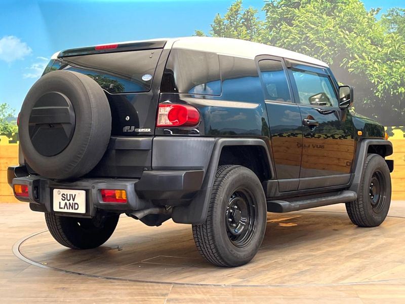 2016 Toyota FJ CRUISER CBA-GSJ15W (UW-6a9793501a24d)[5]