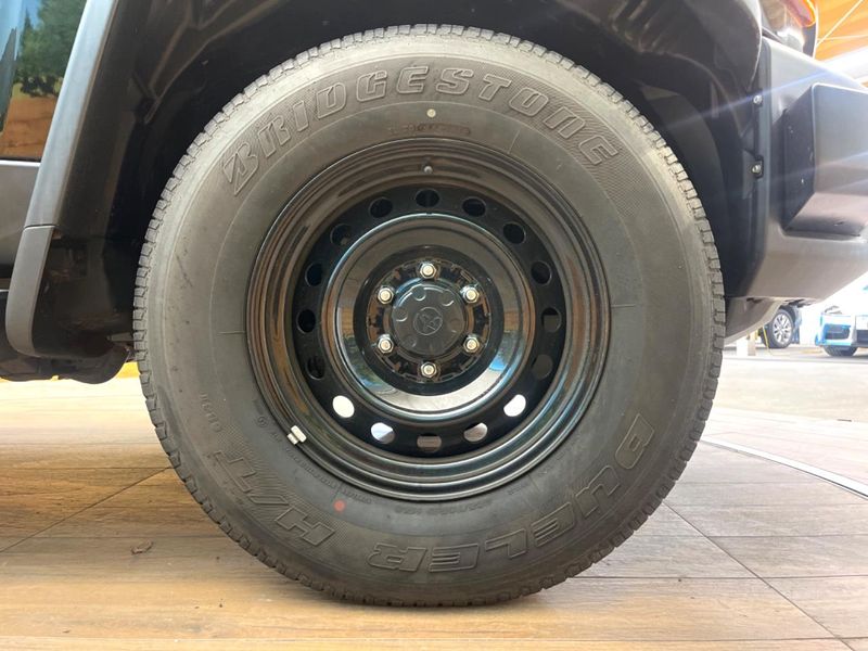 2016 Toyota FJ CRUISER CBA-GSJ15W (UW-6a9793501a24d)[23]