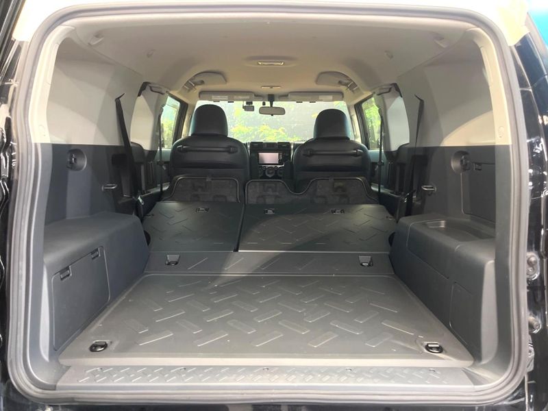 2016 Toyota FJ CRUISER CBA-GSJ15W (UW-6a9793501a24d)[18]