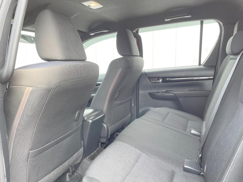 2019 Toyota Hilux QDF-GUN125 (UW-6a979359f1088)[14]