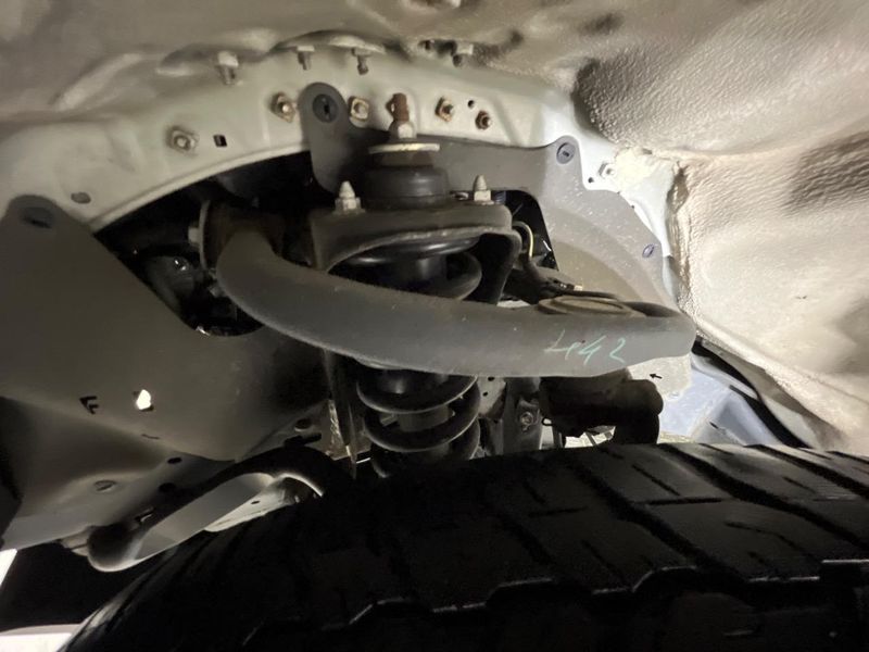 2021 Toyota Hilux 3DF-GUN125 (UW-6a97935aa6f0e)[9]