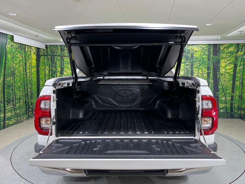 2021 Toyota Hilux 3DF-GUN125 (UW-6a97935aa6f0e)[27]