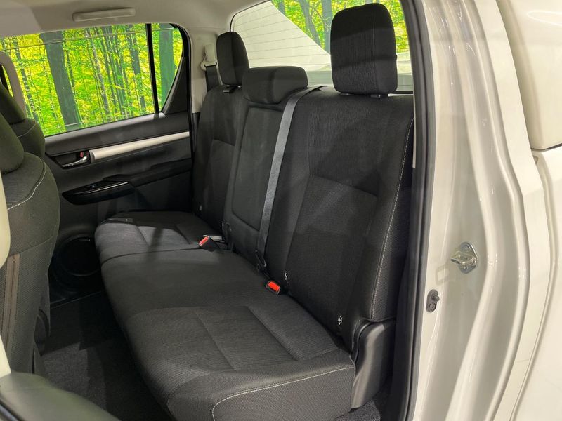2021 Toyota Hilux 3DF-GUN125 (UW-6a97935aa6f0e)[26]