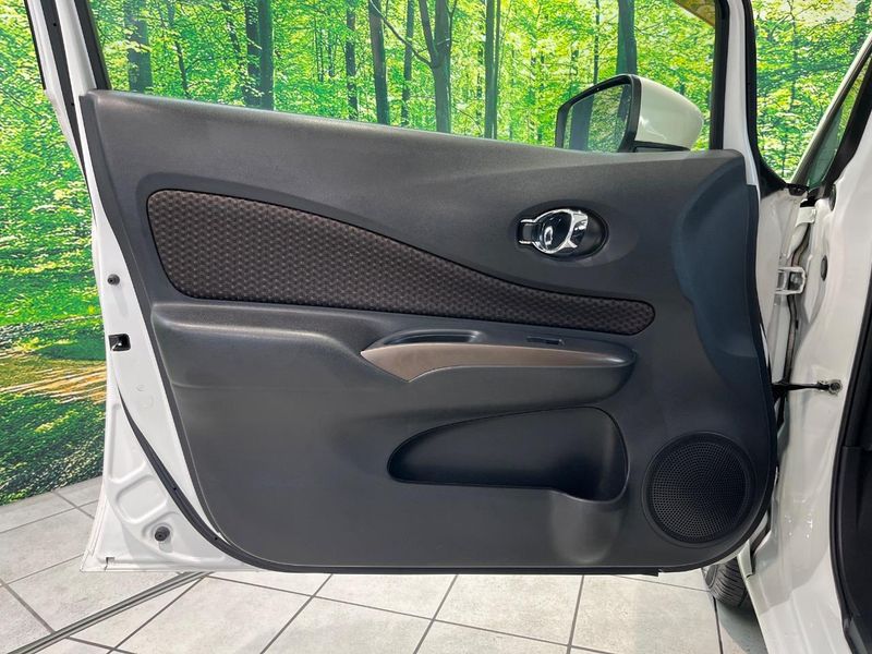 2017 Nissan Note DAA-HE12 (UW-6a979369cd24b)[26]