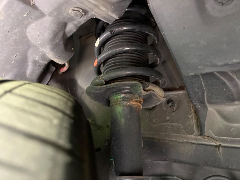 2018 Nissan Note DAA-HE12 (UW-6a97936c5be13)[9]