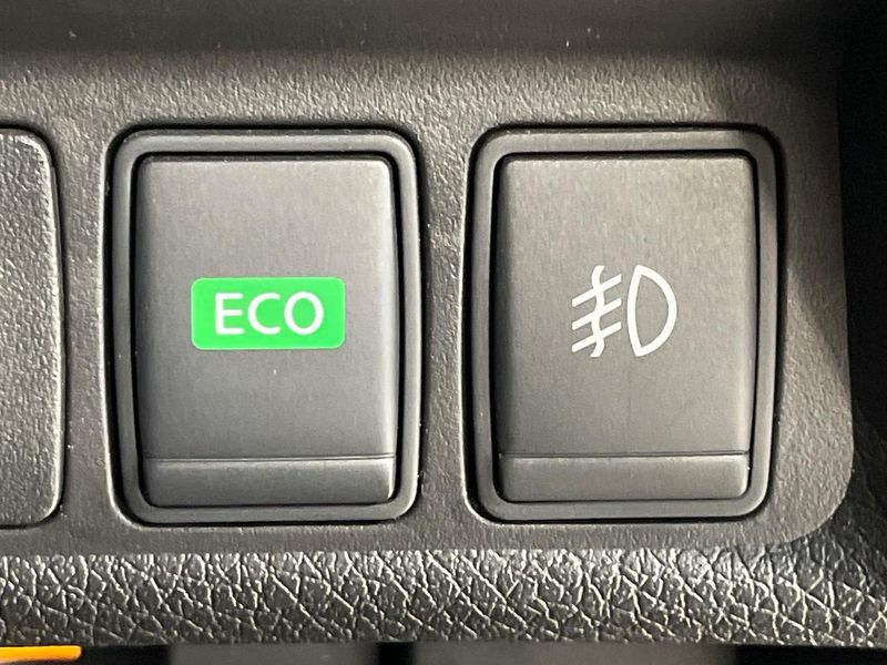 2016 Nissan X-Trail DAA-HNT32 (UW-6a97938ae205c)[26]
