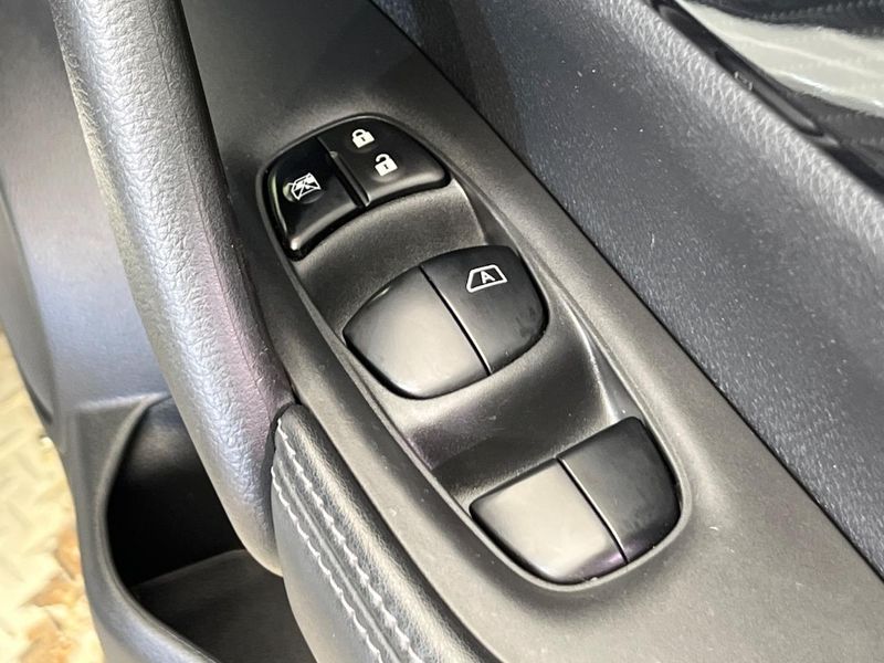 2018 Nissan X-Trail DAA-HNT32 (UW-6a97938bc4be5)[22]