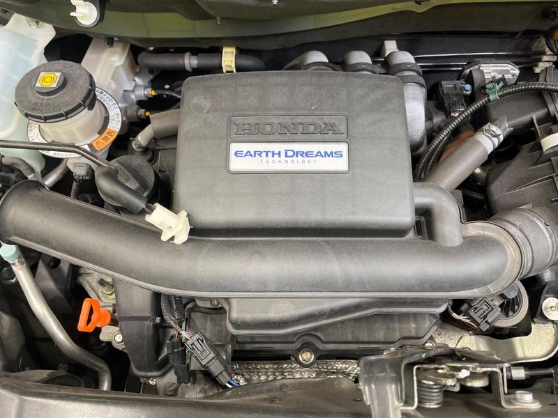 2019 Honda N-BOX CUSTOM DBA-JF3 (UW-6a9793bc0fd8f)[4]