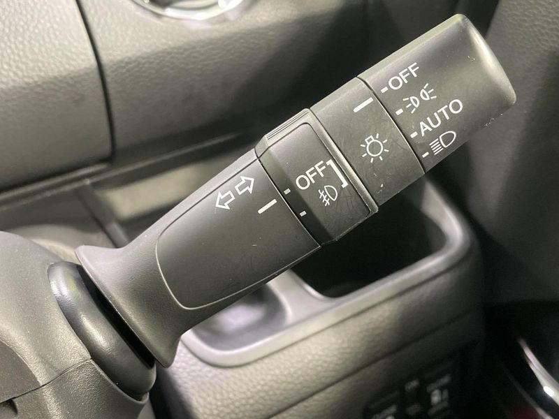 2018 Honda N-BOX CUSTOM DBA-JF3 (UW-6a9793c27871b)[29]