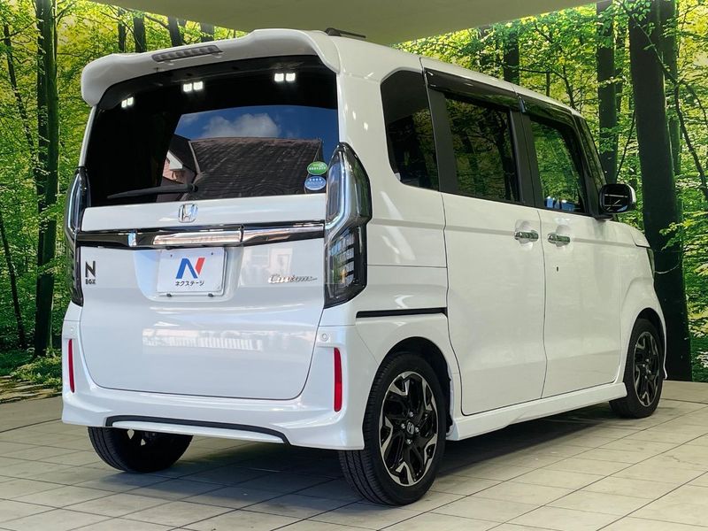 2018 Honda N-BOX CUSTOM DBA-JF3 (UW-6a9793c27871b)[8]