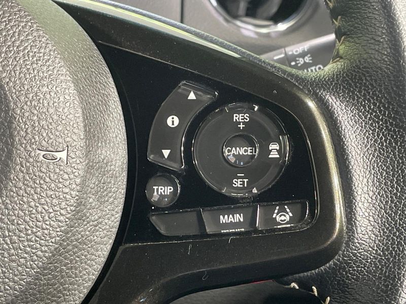 2018 Honda N-BOX CUSTOM DBA-JF3 (UW-6a9793c27871b)[25]