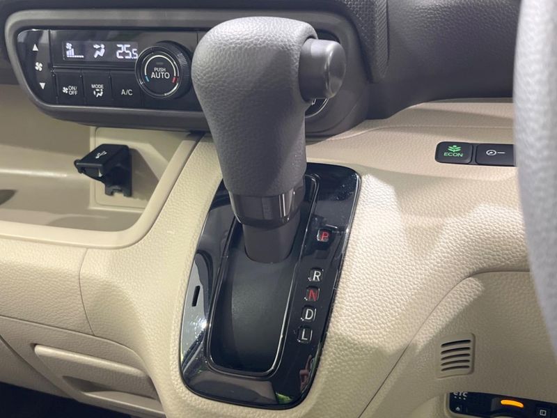 2020 Honda N-BOX 6BA-JF4 (UW-6a9793d967de2)[17]