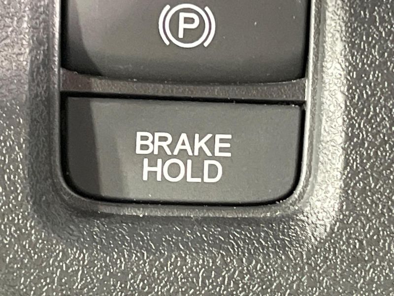 2024 Honda N-BOX CUSTOM 6BA-JF5 (UW-6a9793df5f641)[12]