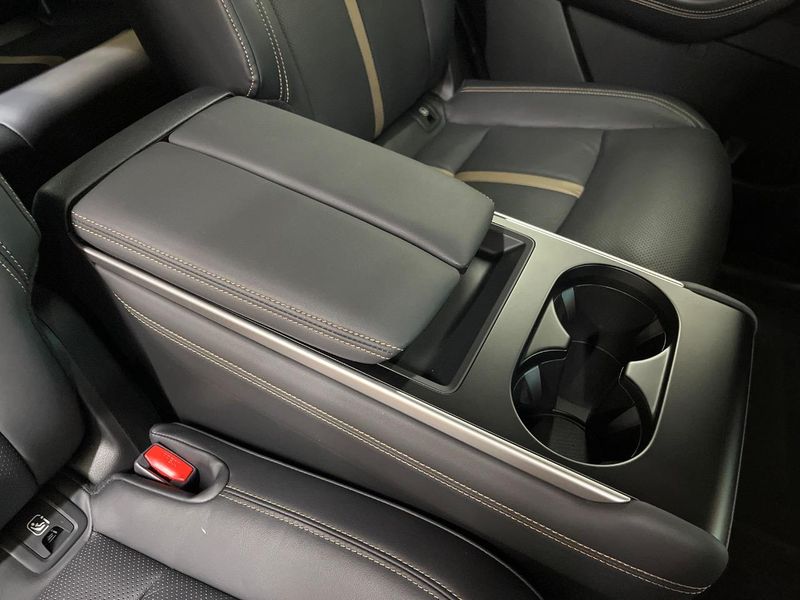 2025 Mazda CX-80 3CA-KL3R3P (UW-6a979420455dc)[18]