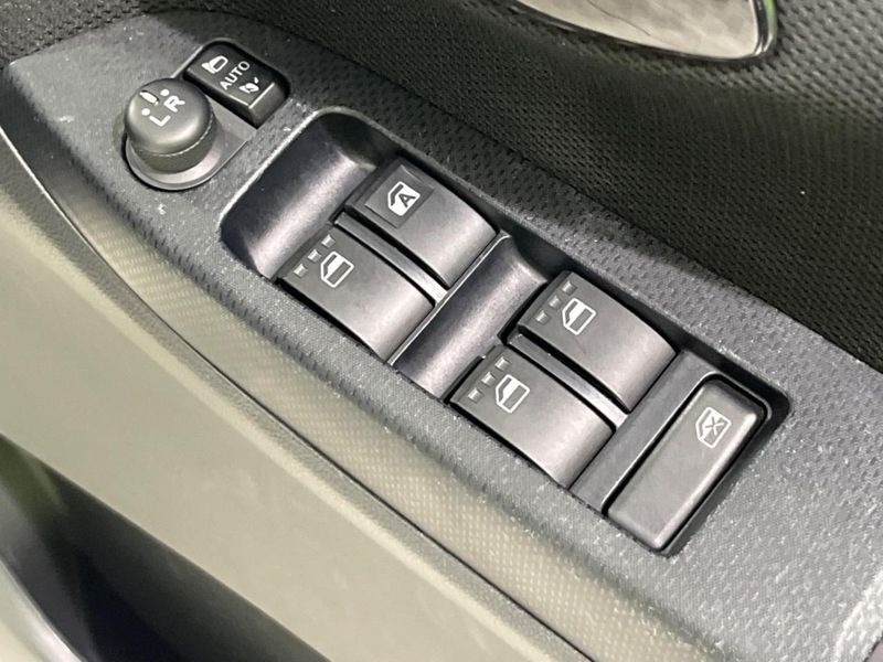 2017 Daihatsu Move DBA-LA160S (UW-6a979434bd37d)[12]