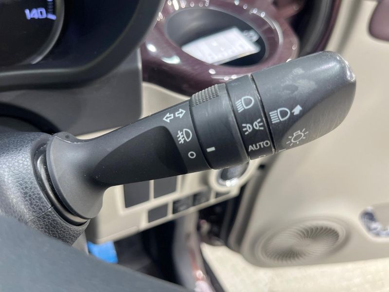 2021 Daihatsu Cast 3BA-LA250S (UW-6a9794392239a)[16]