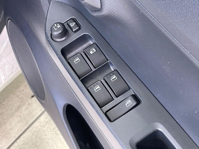 2018 Daihatsu Mira e:S DBA-LA350S (UW-6a97943e1b9b4)[22]