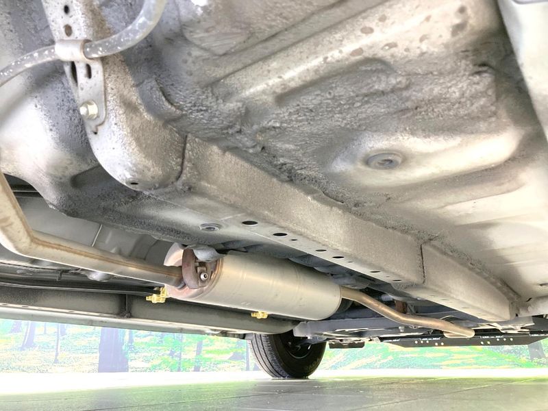 2018 Daihatsu Mira e:S DBA-LA350S (UW-6a97943e43a7d)[23]