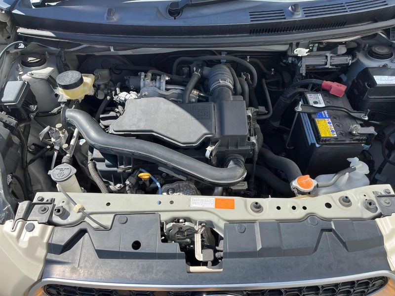 2016 Toyota Passo DBA-M700A (UW-6a979480351ad)[1]