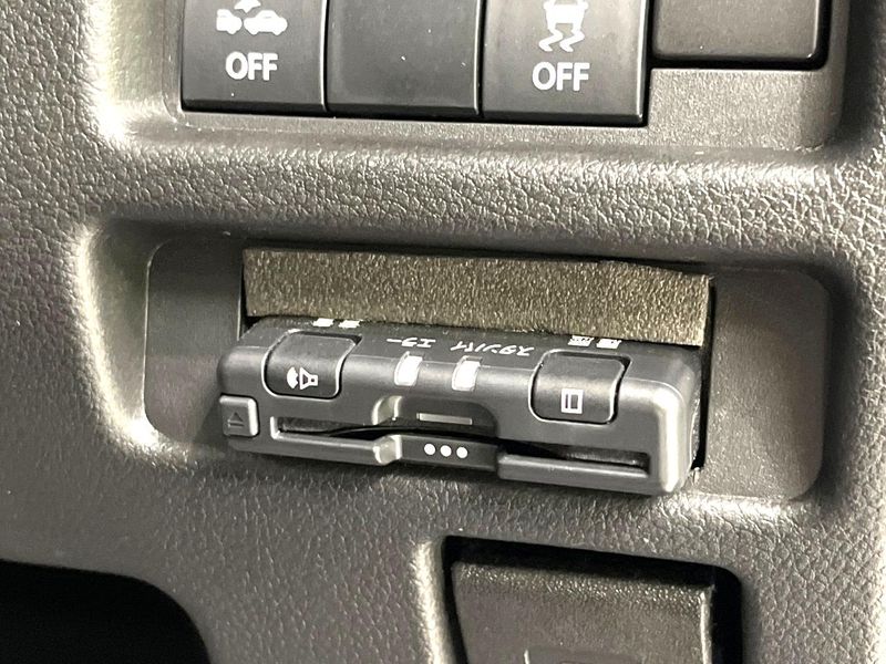 2021 Suzuki Hustler 5AA-MR92S (UW-6a9794fd207f3)[8]