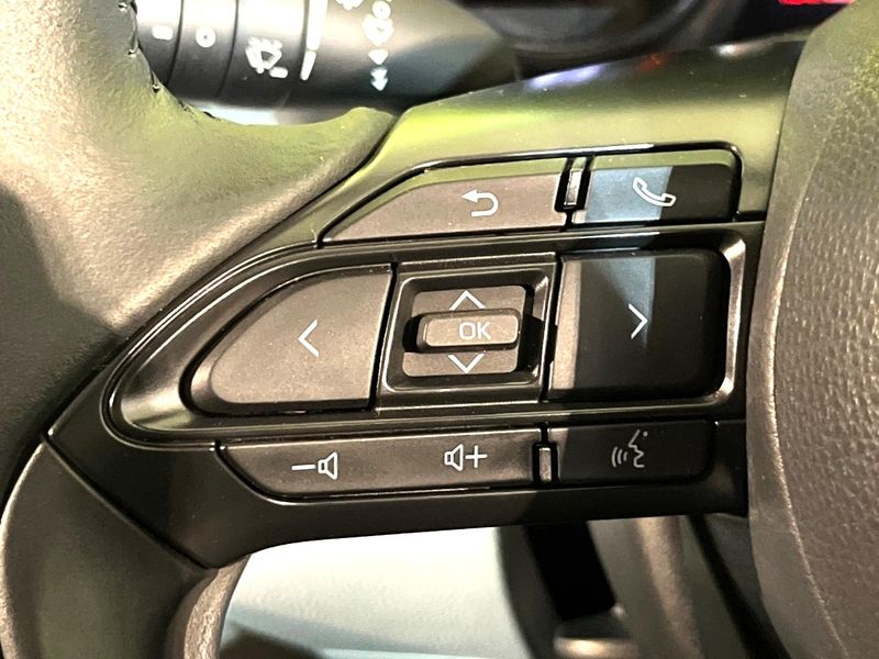 2021 Toyota Yaris 5BA-MXPA10 (UW-6a97951ab7479)[20]
