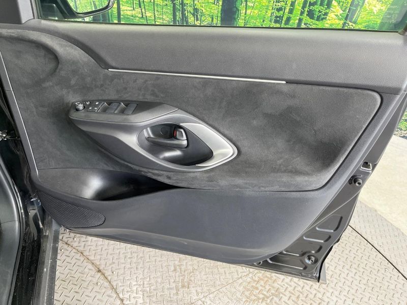 2022 Toyota Yaris Cross 6AA-MXPJ10 (UW-6a9795279d260)[29]