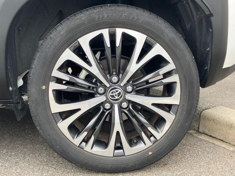2022 Toyota Yaris Cross 6AA-MXPJ10 (UW-6a9795282fe4c)[11]