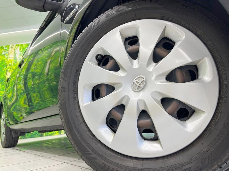 2013 Toyota Aqua DAA-NHP10 (UW-6a97956e21896)[15]