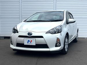 2014 Toyota Aqua DAA-NHP10