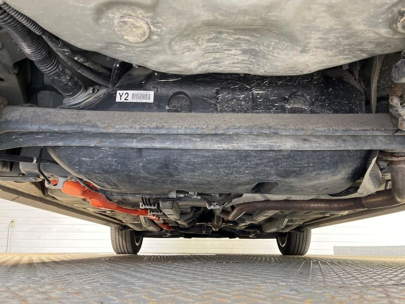 2018 Toyota Aqua DAA-NHP10H (UW-6a97957b55b96)[9]