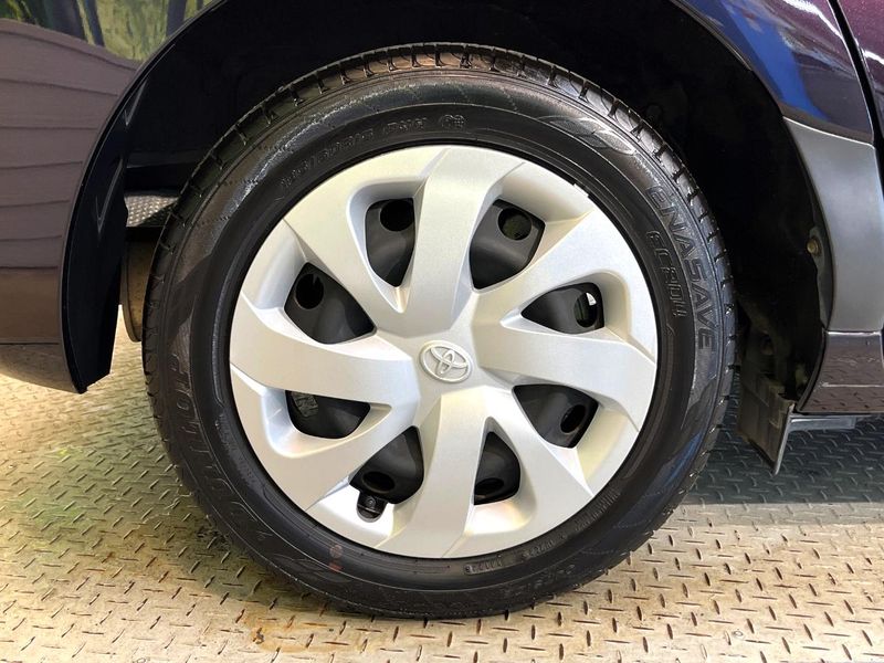 2017 Toyota Sienta DAA-NHP170G (UW-6a97957ff377a)[18]