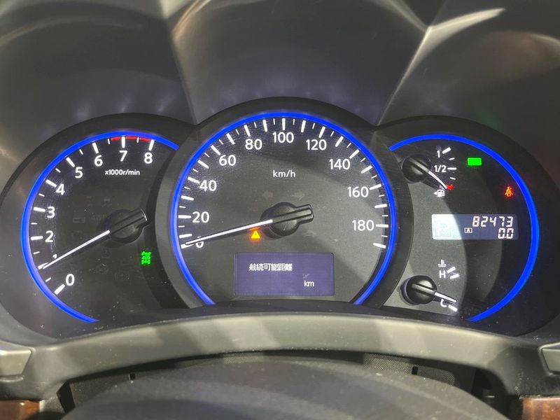 2011 Nissan Elgrand DBA-PNE52 (UW-6a97959646115)[19]