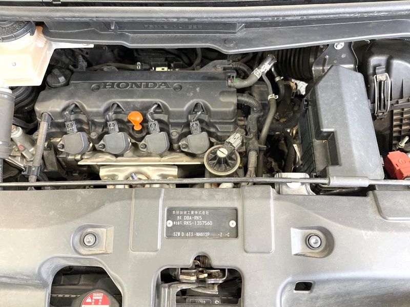 2013 Honda Stepwgn Spada DBA-RK5 (UW-6a97959eb5421)[4]