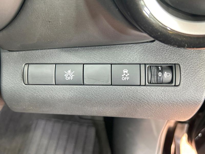 2022 Nissan Kicks 6AA-RP15 (UW-6a9795a0444a6)[24]