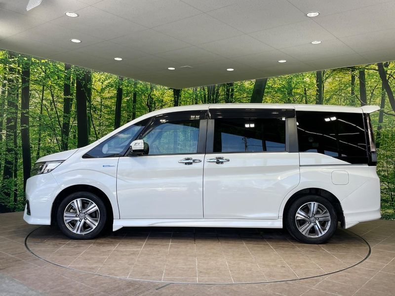 2018 Honda Stepwgn Spada 6AA-RP5 (UW-6a9795a21d8ca)[17]