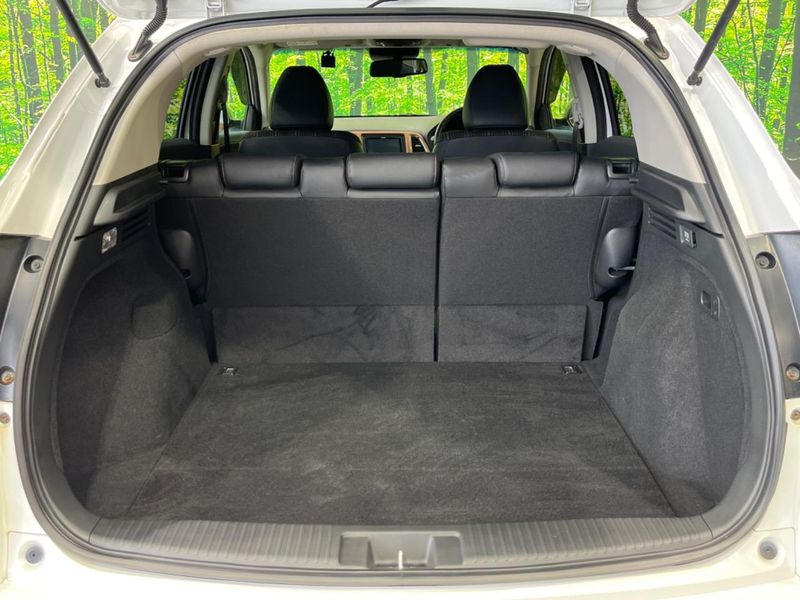 2015 Honda Vezel DAA-RU3 (UW-6a9795aadc2b1)[13]