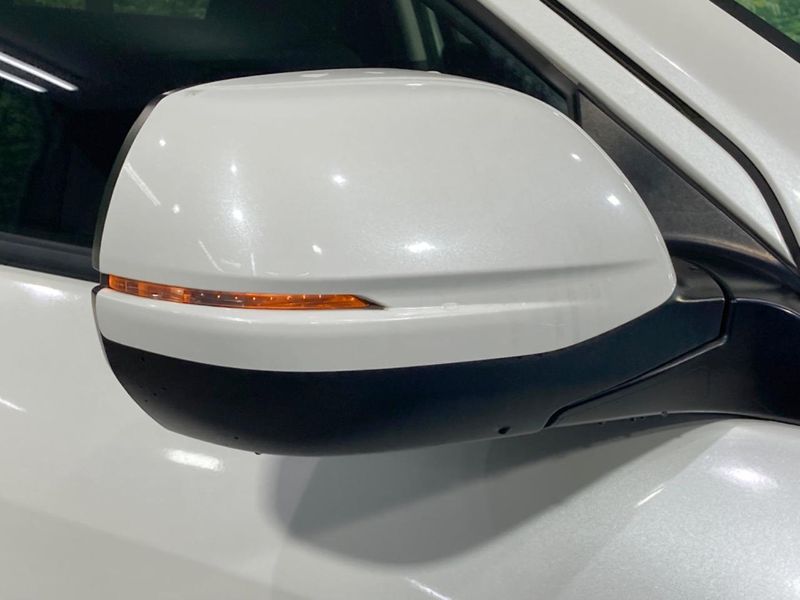 2017 Honda Vezel DAA-RU3 (UW-6a9795ad40971)[29]