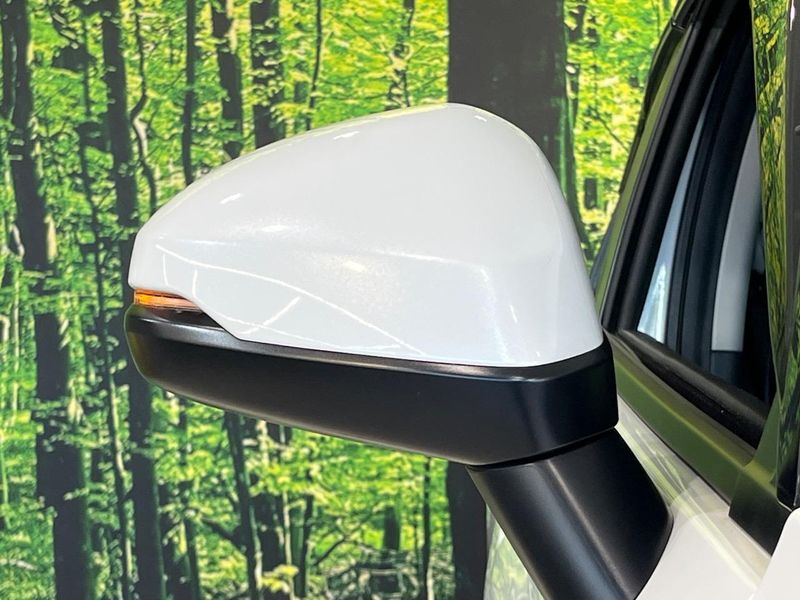 2023 Honda Vezel 6AA-RV5 (UW-6a9795b76f648)[24]