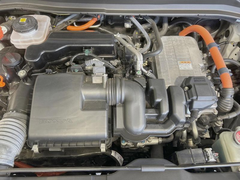 2025 Honda Vezel 6AA-RV5 (UW-6a9795bc212ee)[6]