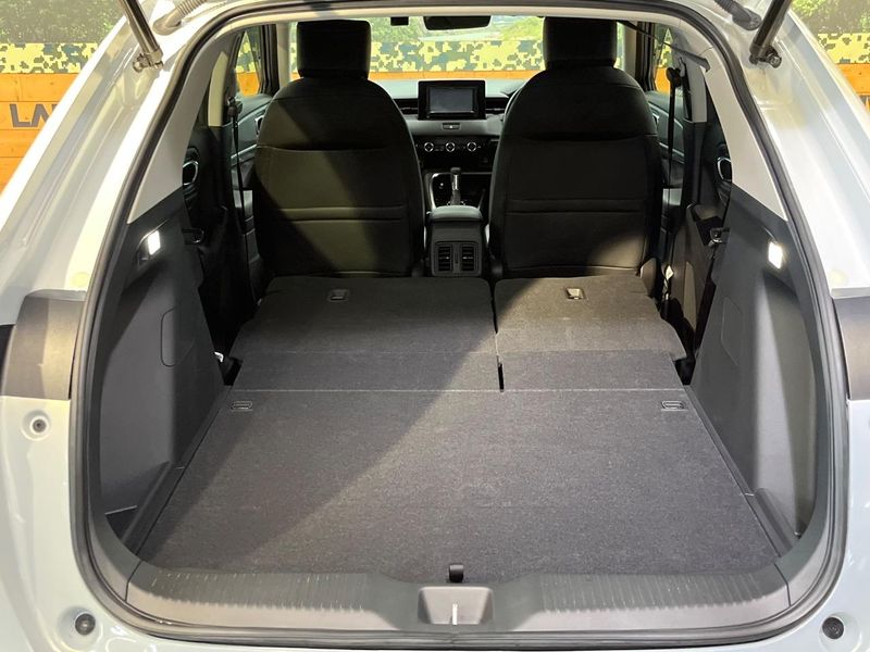 2023 Honda Vezel 6AA-RV6 (UW-6a9795bf381bb)[16]
