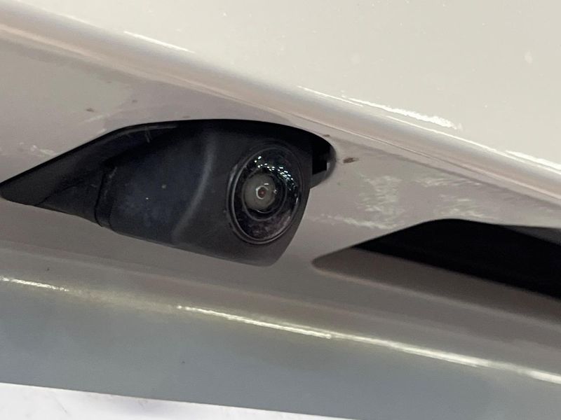 2023 Honda Vezel 6AA-RV6 (UW-6a9795bf381bb)[9]