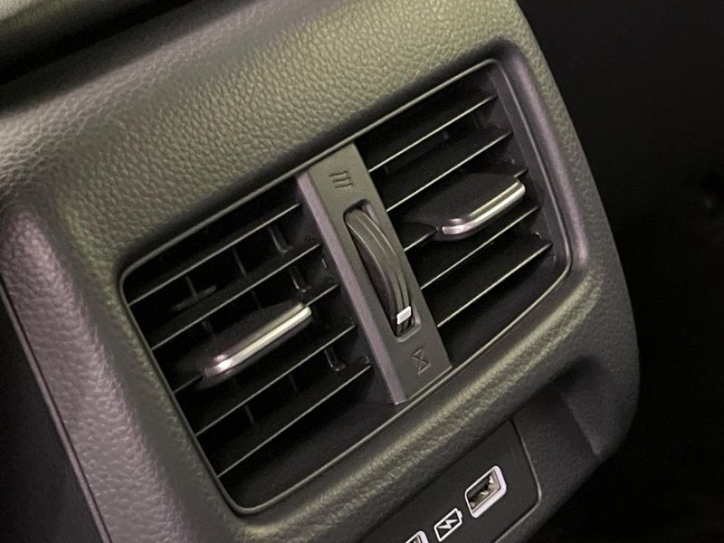 2023 Honda ZR-V 6AA-RZ4 (UW-6a9795c1f1194)[19]