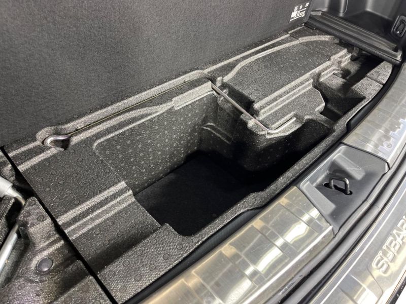2019 Subaru Forester 5AA-SKE (UW-6a9795d69c08a)[18]