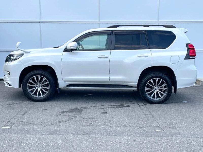 2020 Toyota Land Cruiser Prado CBA-TRJ150W (UW-6a9795e91a6f5)[29]