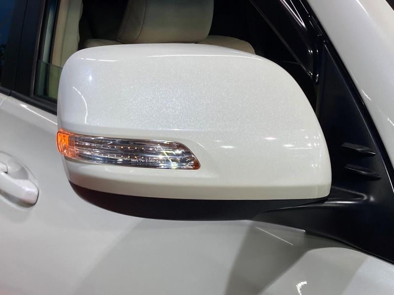2023 Toyota Land Cruiser Prado 3BA-TRJ150W (UW-6a9795ec7a07f)[4]