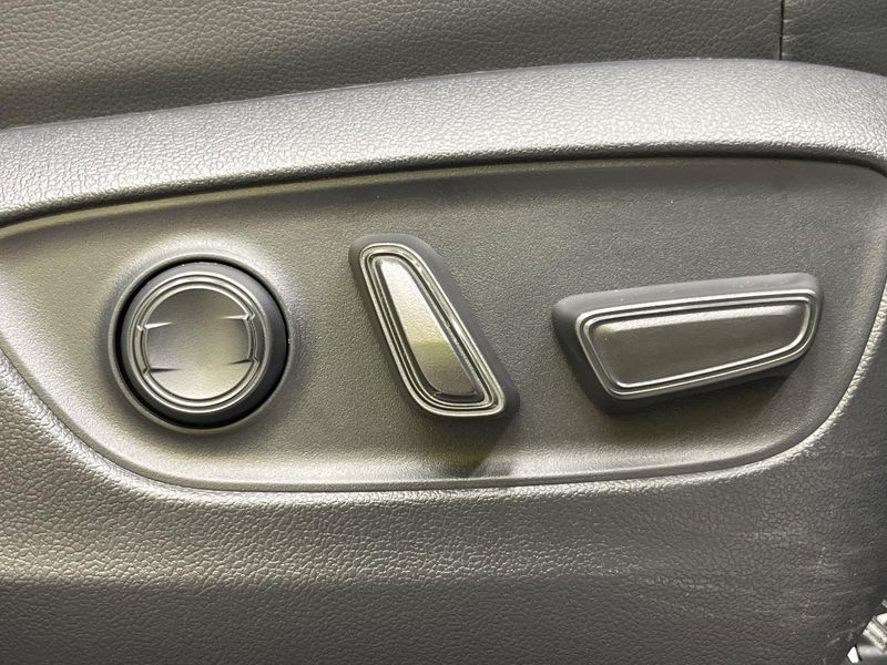 2024 Toyota Land Cruiser 250 3BA-TRJ250W (UW-6a9795f47d209)[17]