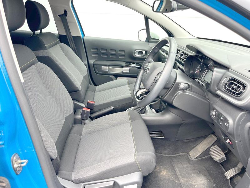 2020 Citroen C3 3BA-B6HN05 (UW-6a9795ff5dd6d)[27]