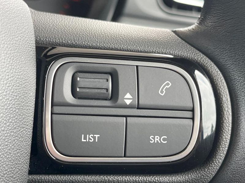 2020 Citroen C3 3BA-B6HN05 (UW-6a9795ff6c3f8)[29]