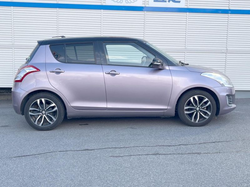 2016 Suzuki Swift DBA-ZC72S (UW-6a97962b90cac)[13]